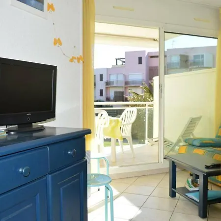 Moderne 6 Pers Avec Terrasse, Parking Et Piscine A Saint-cyprien - Fr-1-225d-129 * Saint-Cyprien (Pyrenees-Orientales)